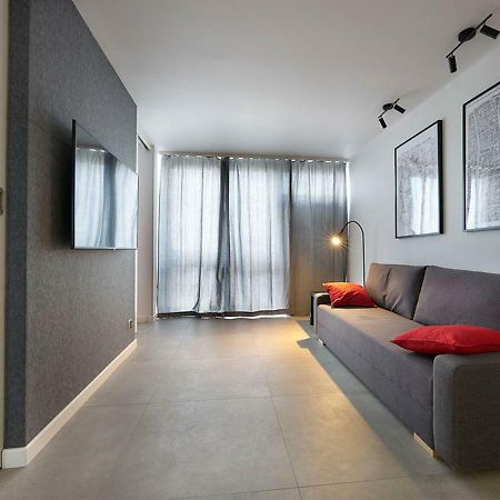 Aroma Apartments Rondo Onz ワルシャワ エクステリア 写真