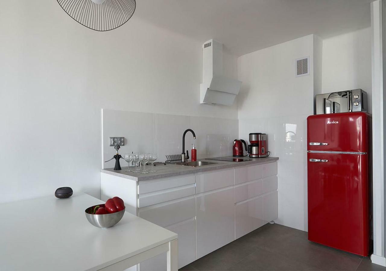 Aroma Apartments Rondo Onz ワルシャワ エクステリア 写真